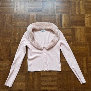Aritzia Sunday Best Ever Pink Cardigan Faux Fur Trim Sweater (XS)